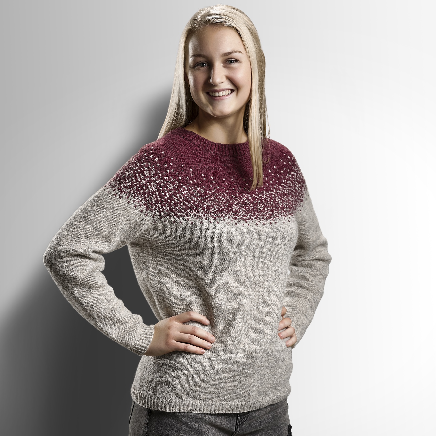 Shredded dyr stramt Snowflake sweater - KIT - Designer Sanne Fjalland