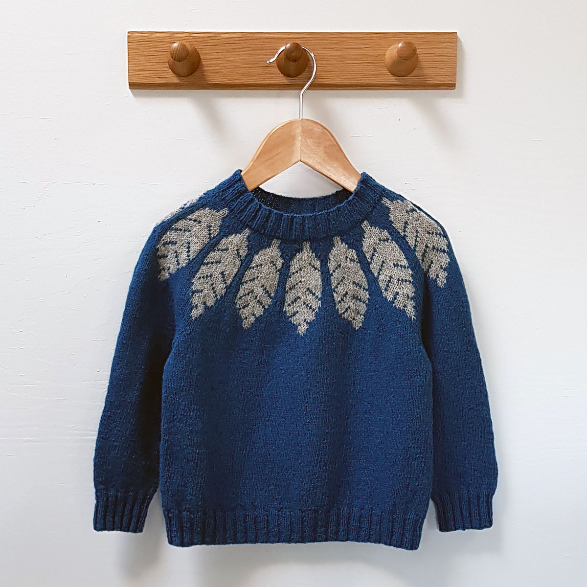 modul Bevægelig søvn MINI Feather sweater - pdf opskrift - Designer Sanne Fjalland